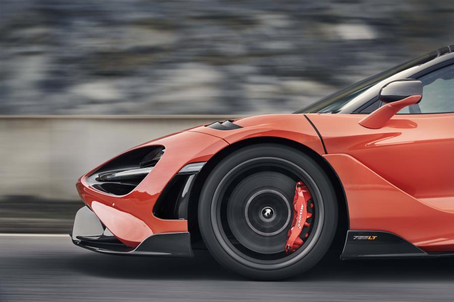 Детали экстерьера McLaren 765LT 2020 года  (UK) (фото 22 из 35)